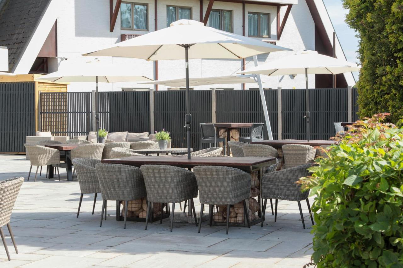 Coppid Beech Bracknell Exterior foto