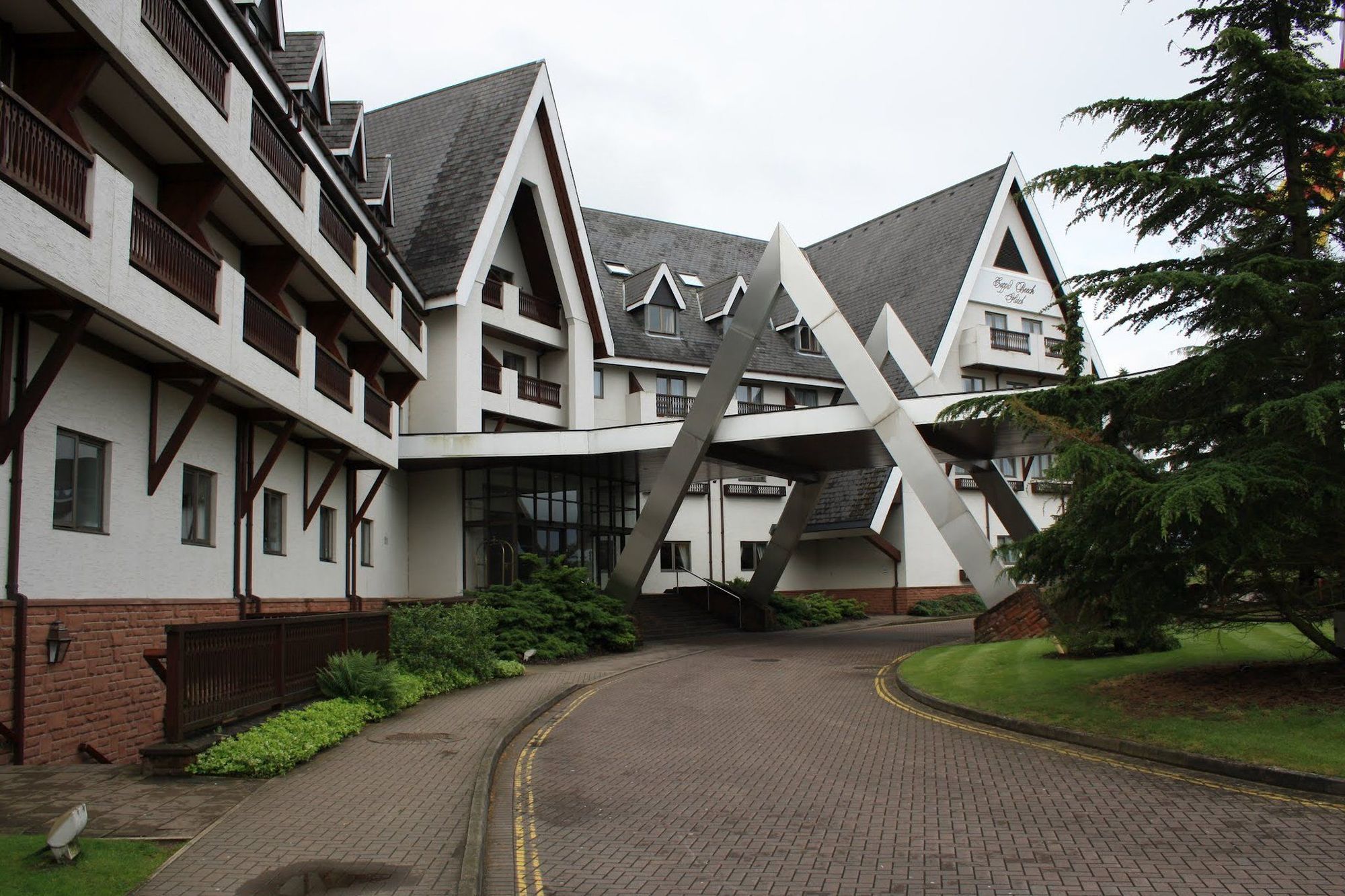 Coppid Beech Bracknell Exterior foto